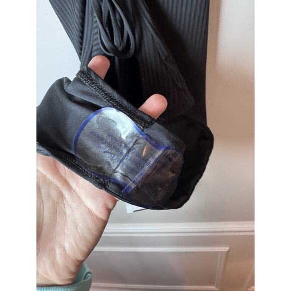 Vitamin A One-Piece Swimsuit Black Tie Back Womens Size XL NWT - Picture 5 of 11